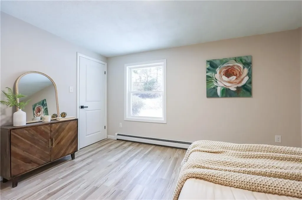 42 Hopkins Avenue Johnston RI 02919