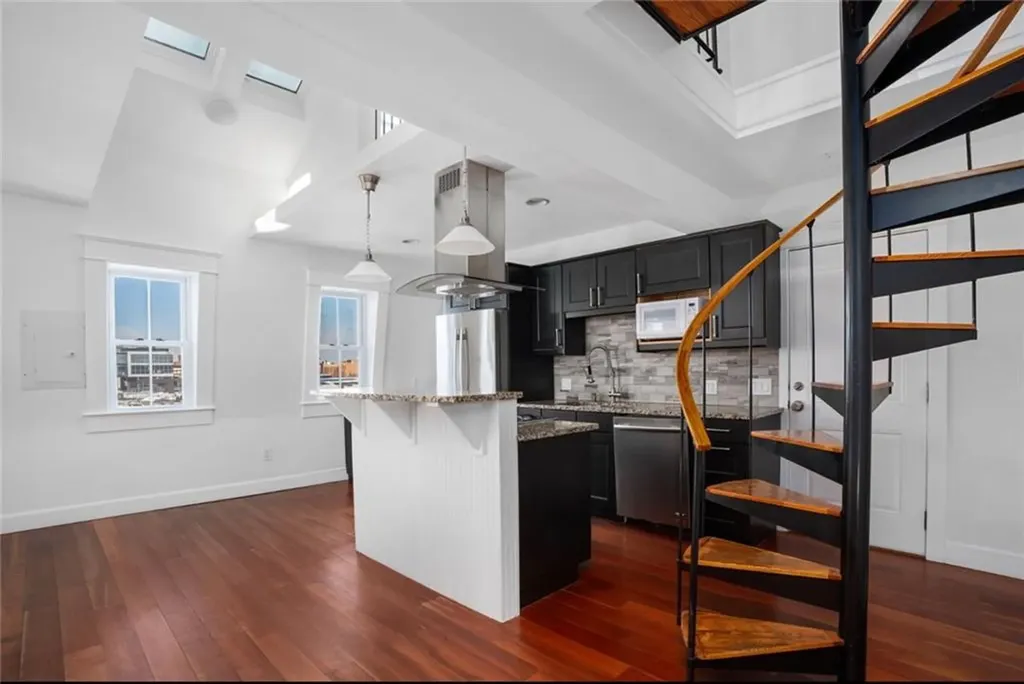 38 Transit Street Providence RI 02906