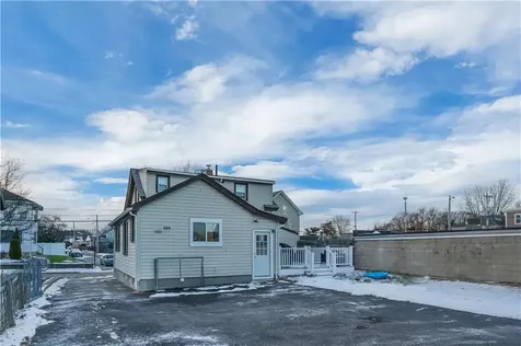 215 Kenyon Avenue Pawtucket RI 02861