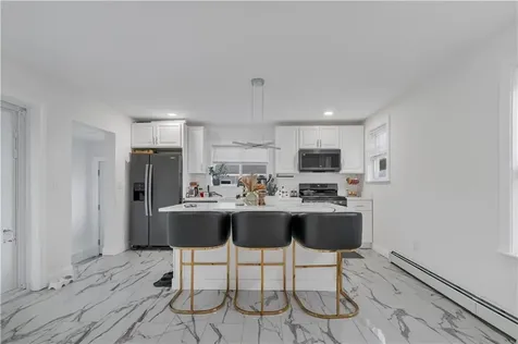 215 Kenyon Avenue Pawtucket RI 02861