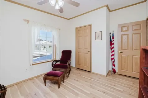 21 Nightingale Lane Tiverton RI 02878