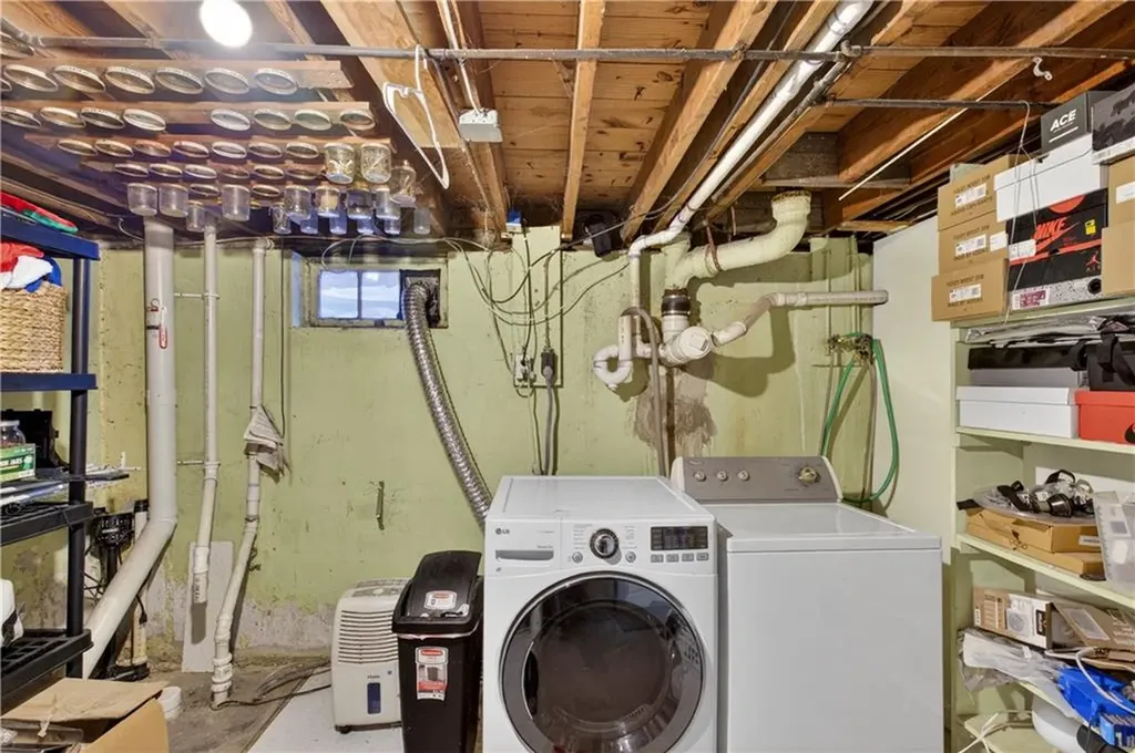 110 Panto Road Warwick RI 02886