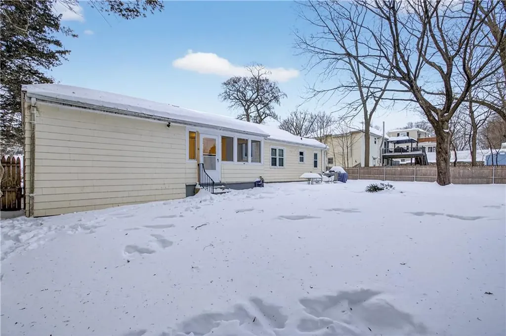 110 Panto Road Warwick RI 02886