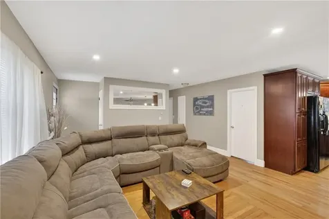 110 Panto Road Warwick RI 02886