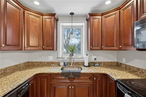 110 Panto Road Warwick RI 02886