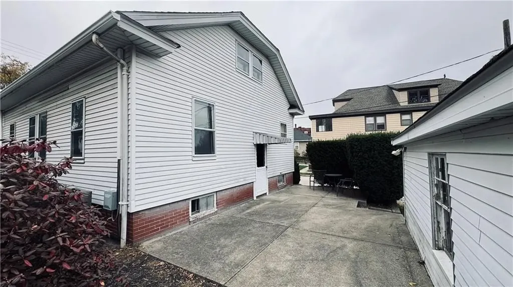 1196 Smith Street Providence RI 02908