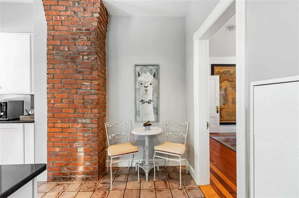 269 Doyle Avenue Providence RI 02906