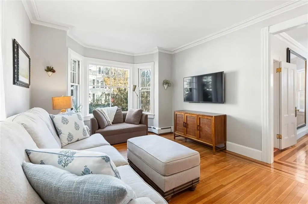 269 Doyle Avenue Providence RI 02906