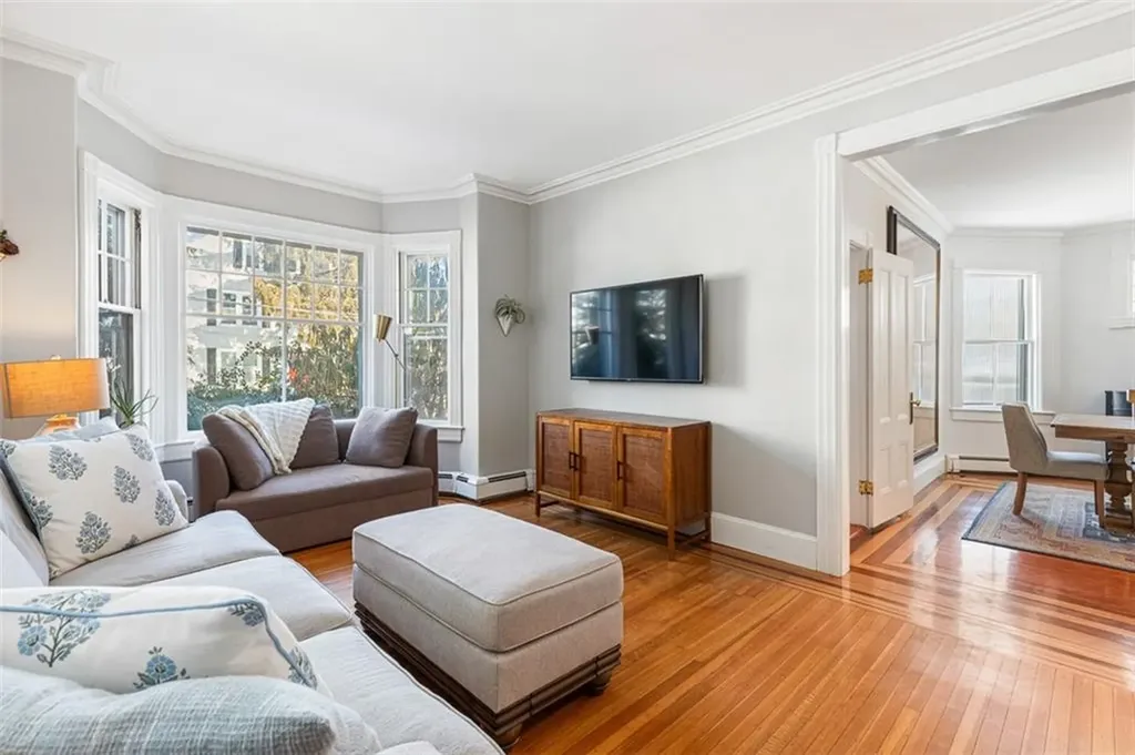 269 Doyle Avenue Providence RI 02906