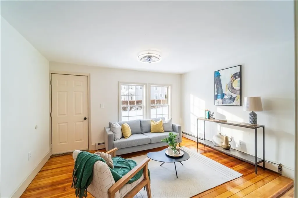 134 Dexter Street Cumberland RI 02864