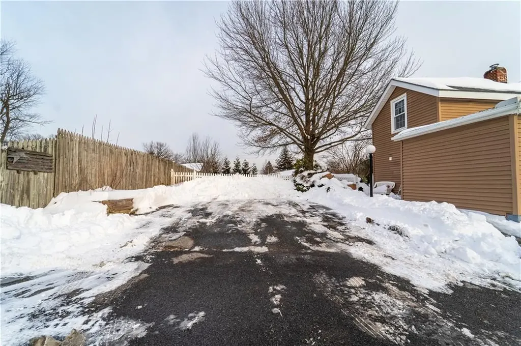 134 Dexter Street Cumberland RI 02864