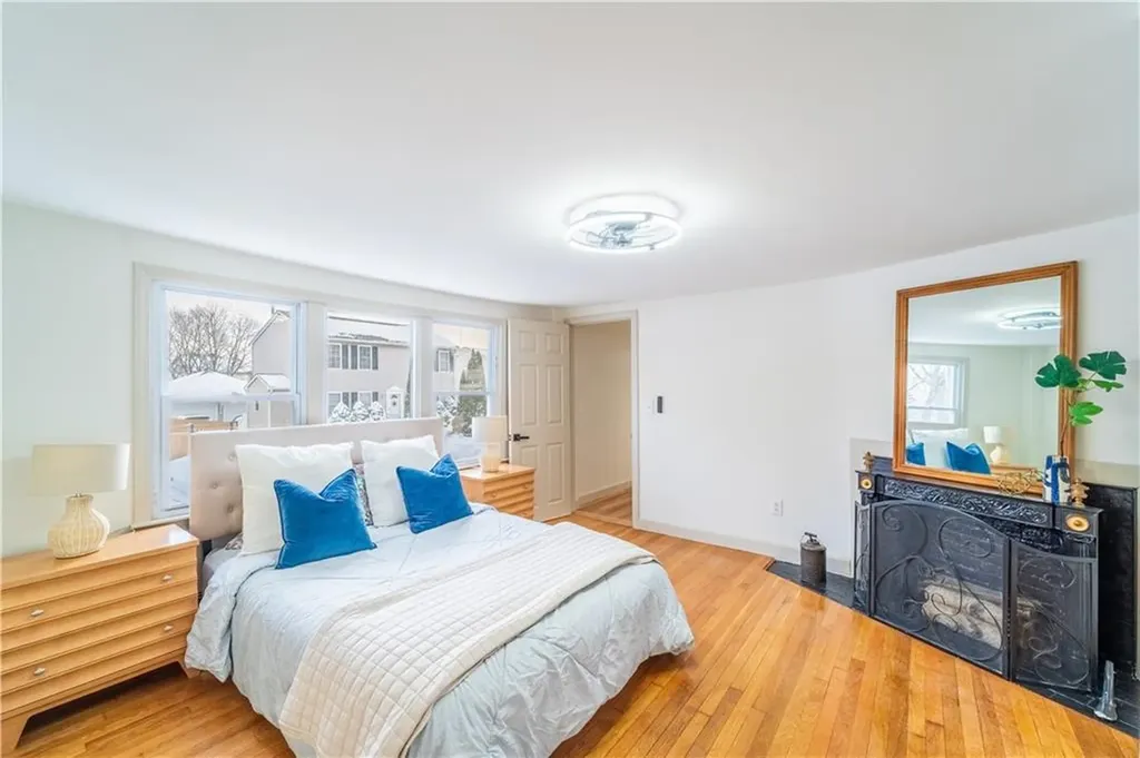 134 Dexter Street Cumberland RI 02864