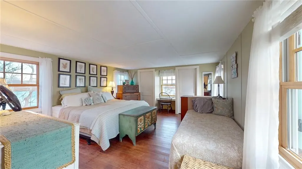 20 Snowberry Lane Westerly RI 02891