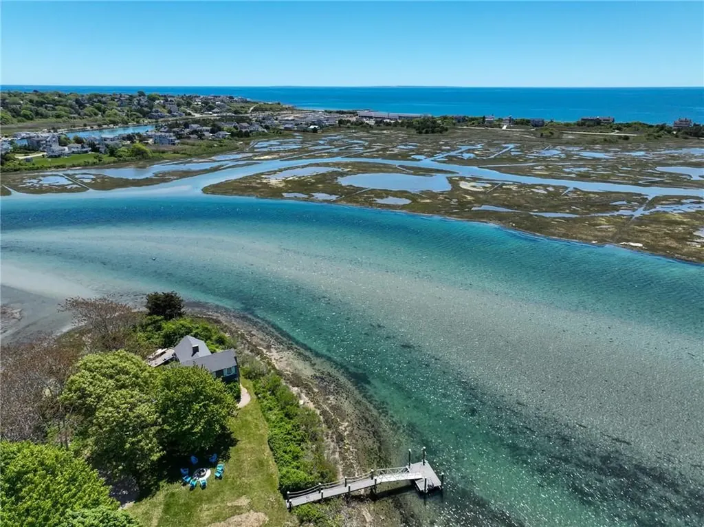 20 Snowberry Lane Westerly RI 02891