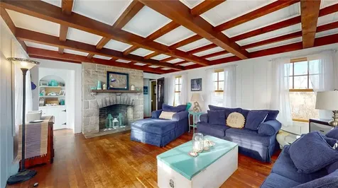 20 Snowberry Lane Westerly RI 02891