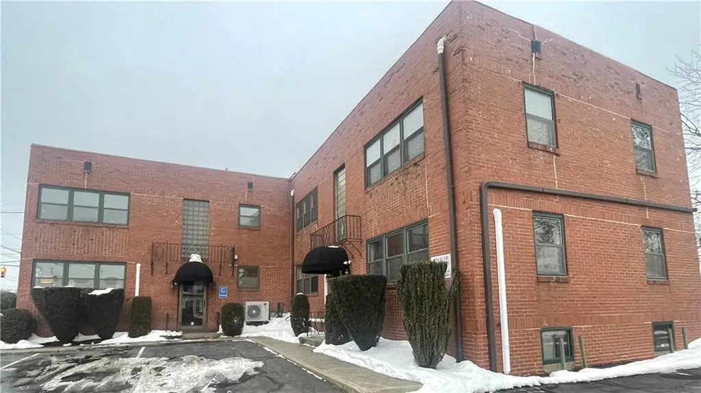 980 Reservoir Avenue Cranston RI 02910