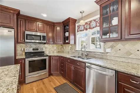 6 Obeline Drive North Smithfield RI 02896