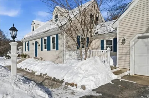 6 Obeline Drive North Smithfield RI 02896