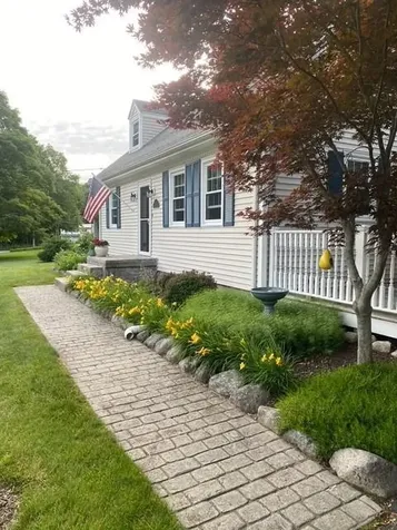 6 Obeline Drive North Smithfield RI 02896