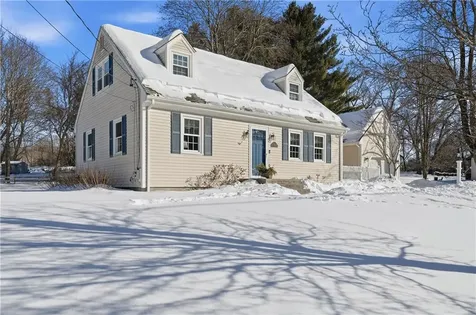 6 Obeline Drive North Smithfield RI 02896