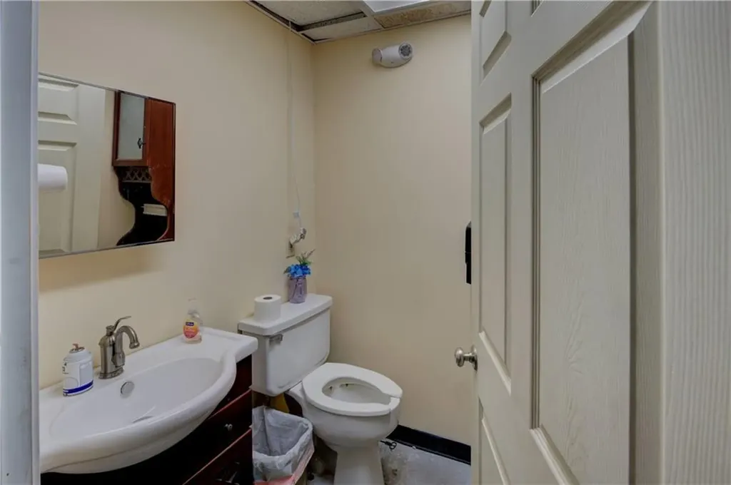 555 Atwood Avenue Cranston RI 02920