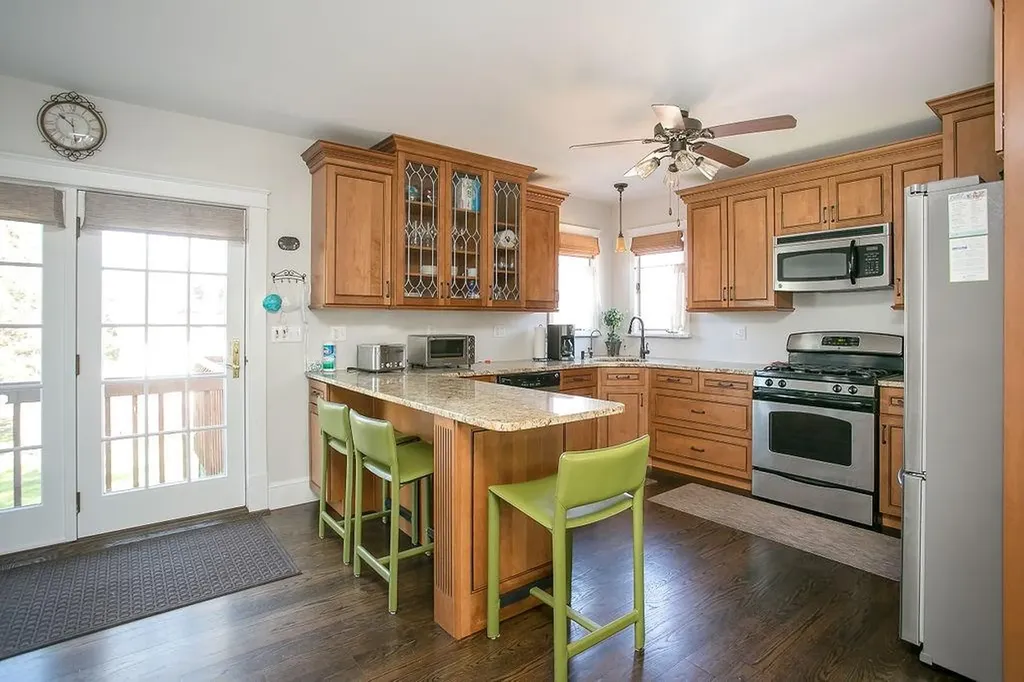 17 Annandale Terrace Newport RI 02840