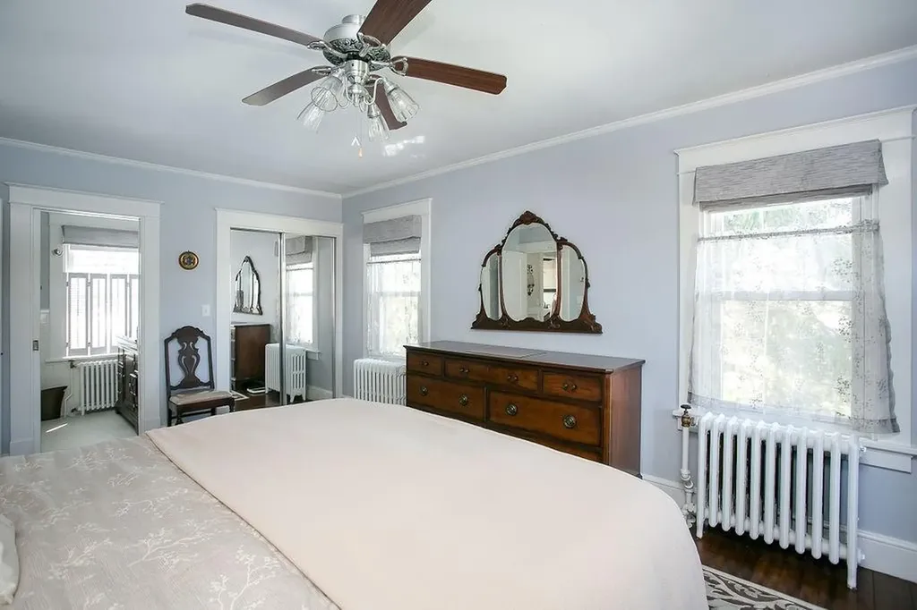 17 Annandale Terrace Newport RI 02840