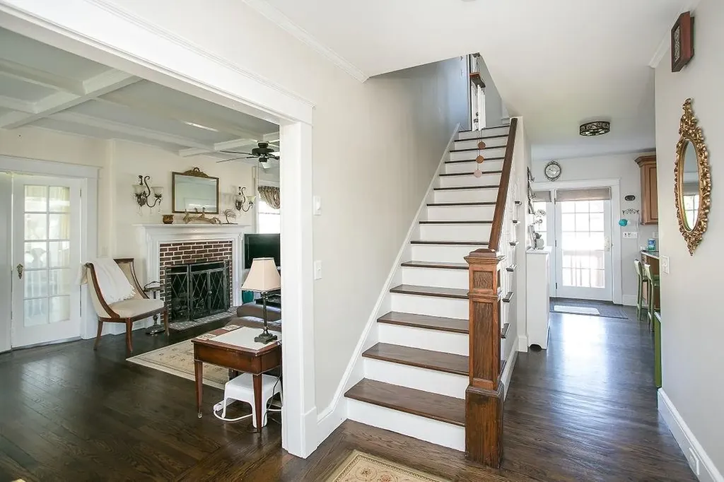 17 Annandale Terrace Newport RI 02840