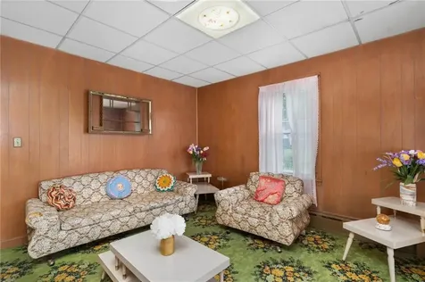 376 N Underwood Street Fall River MA 02720