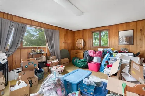 376 N Underwood Street Fall River MA 02720