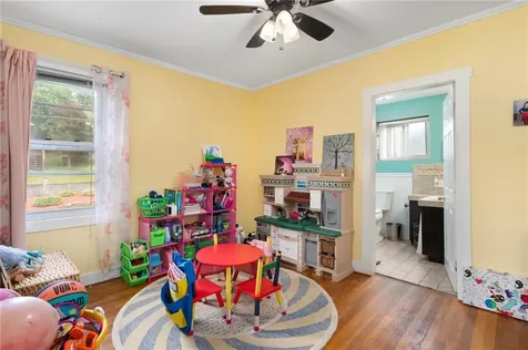 376 N Underwood Street Fall River MA 02720