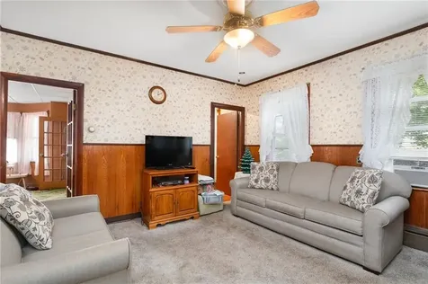 376 N Underwood Street Fall River MA 02720