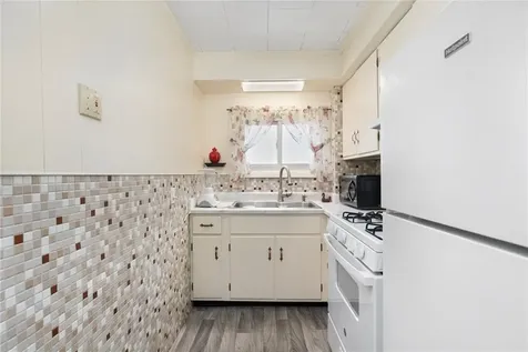 376 N Underwood Street Fall River MA 02720