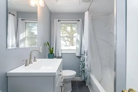 65 Pequot Trail East Greenwich RI 02818