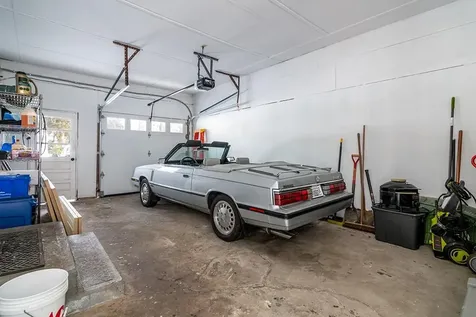 65 Pequot Trail East Greenwich RI 02818