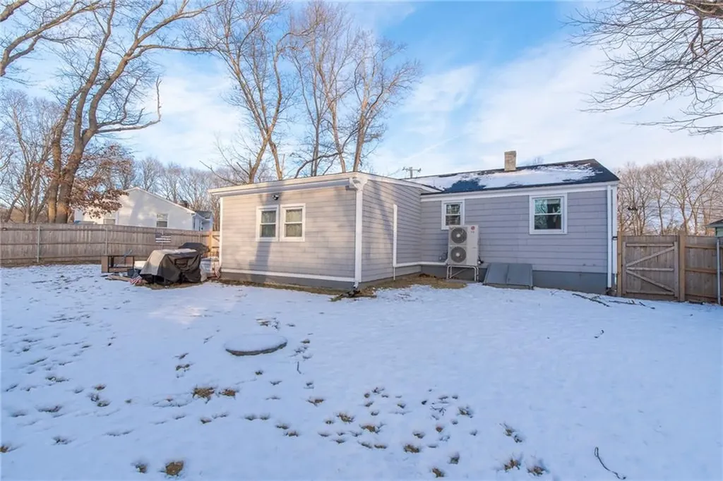 91 Windsor Park Drive Coventry RI 02816