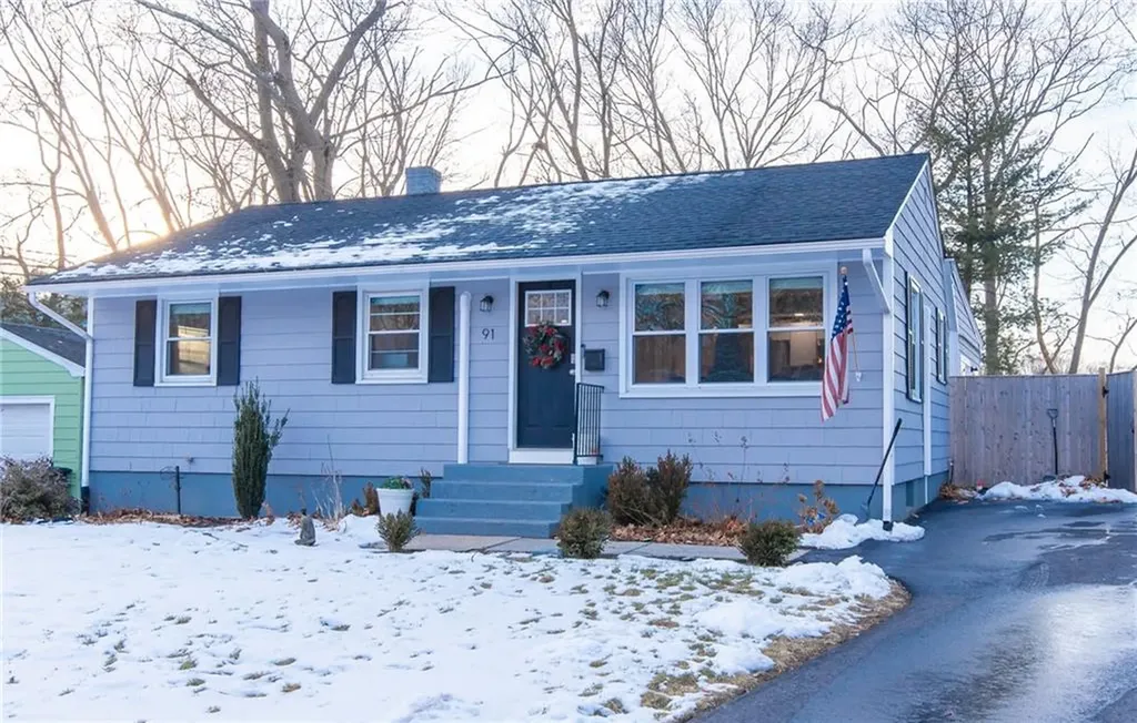 91 Windsor Park Drive Coventry RI 02816