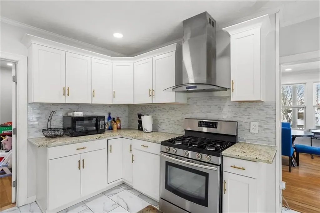 38 Klondike Street Providence RI 02909