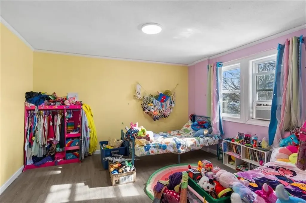 38 Klondike Street Providence RI 02909