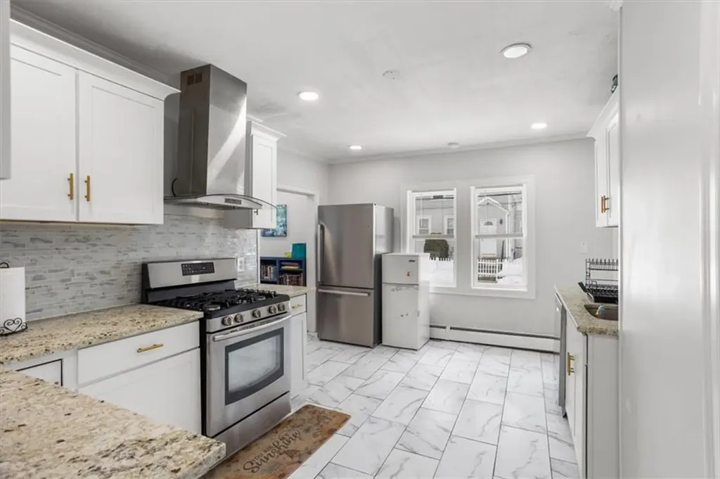 38 Klondike Street Providence RI 02909