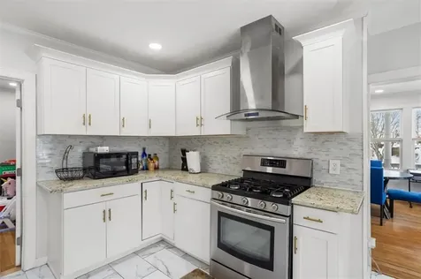 38 Klondike Street Providence RI 02909