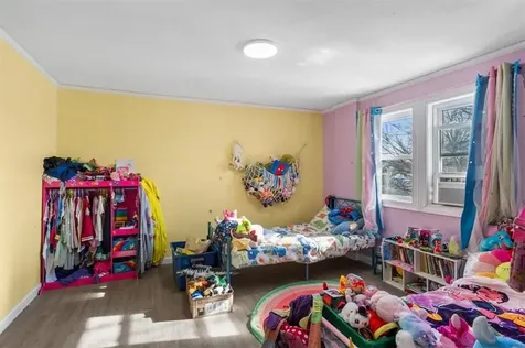 38 Klondike Street Providence RI 02909