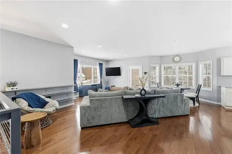 28 Cardinal Drive Killingly CT 06241