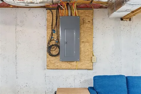 28 Cardinal Drive Killingly CT 06241