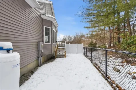 28 Cardinal Drive Killingly CT 06241