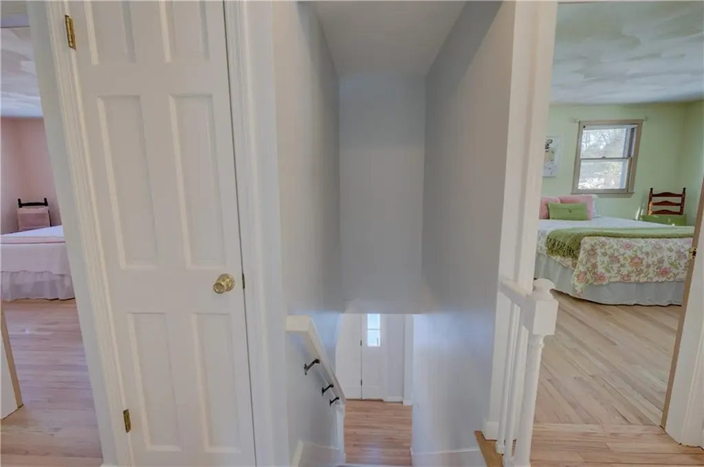 6 Contour Road Warwick RI 02886