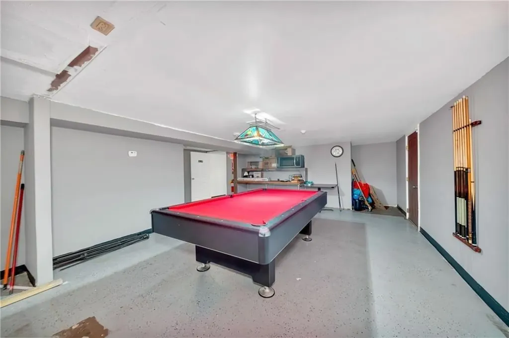 426 Cass Avenue Woonsocket RI 02895