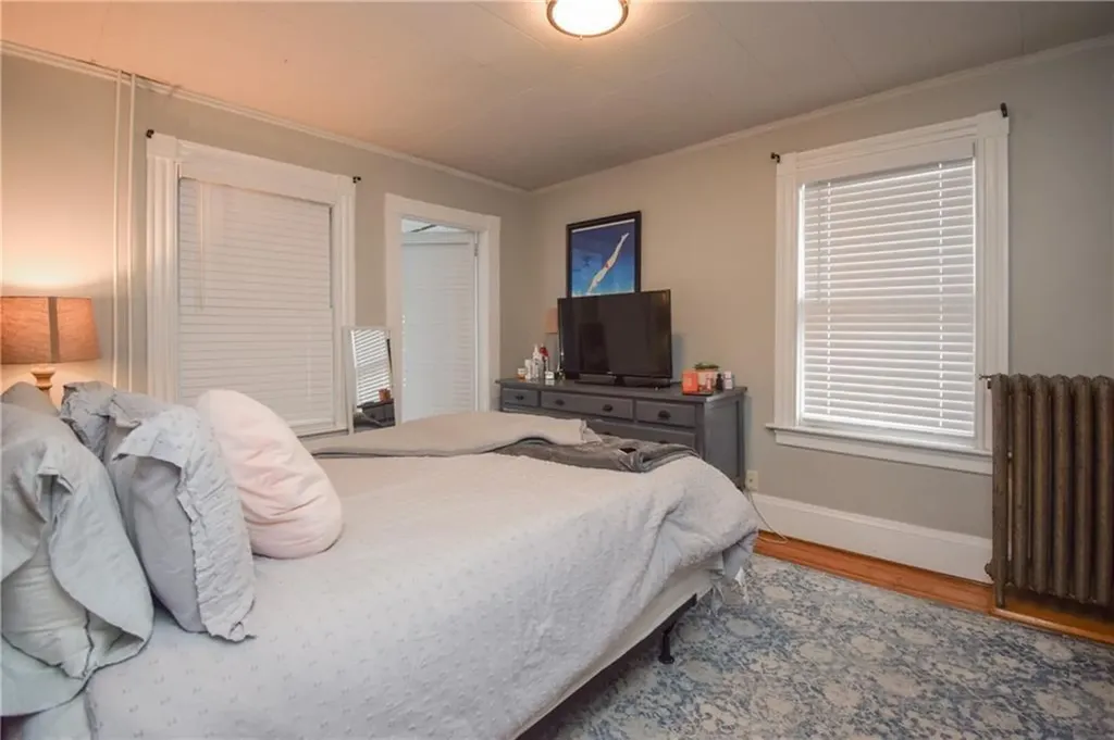 16 Vaughan Avenue Newport RI 02840