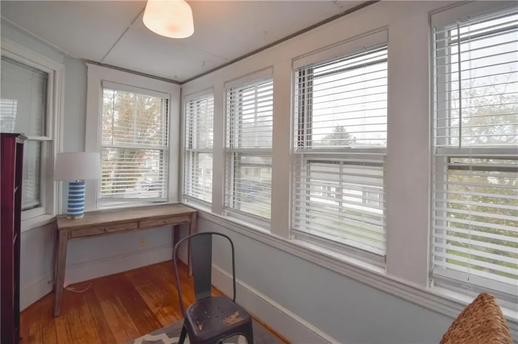 16 Vaughan Avenue Newport RI 02840