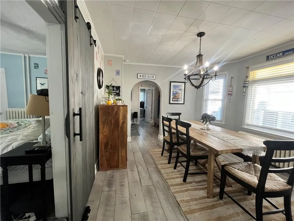 16 Vaughan Avenue Newport RI 02840